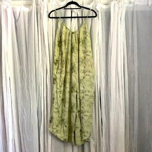 Green tie dye jumper